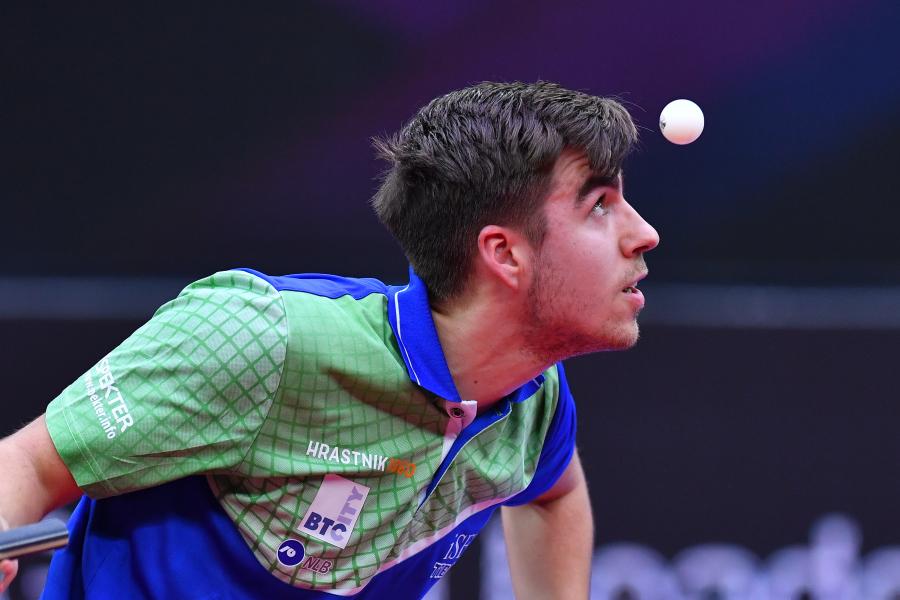 曼城的进攻 曼城的进攻