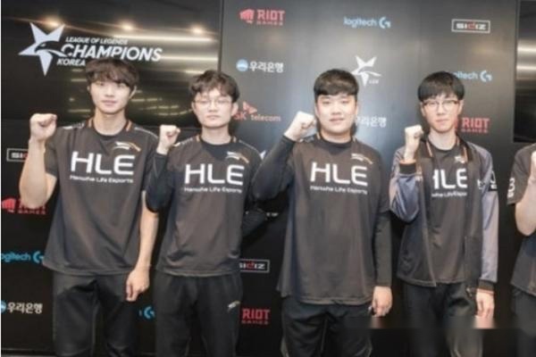 的代言人 的代言人