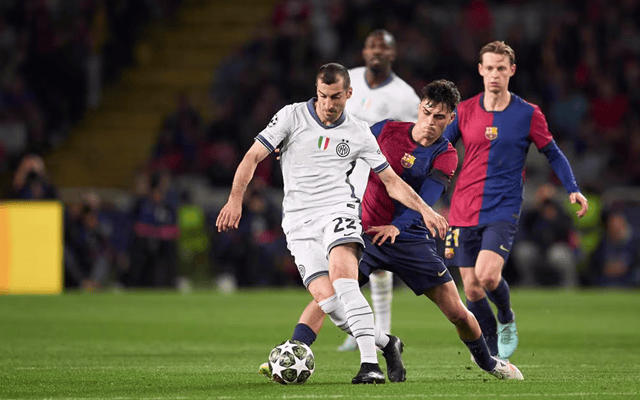 自更衣室与 自更衣室与