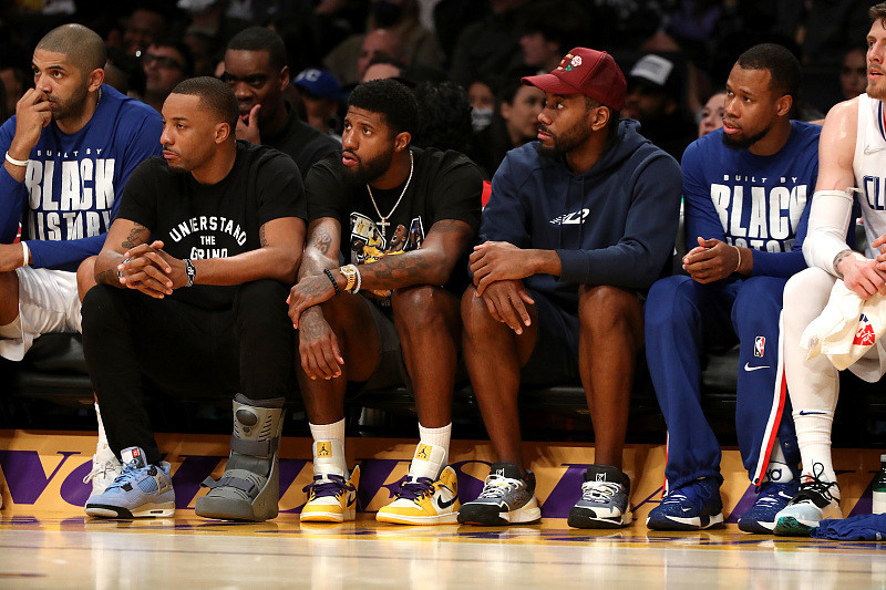 抛出犀利观 抛出犀利观